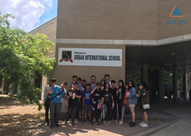 Du học Canada bậc trung học tại Urban International School (UIS): Chương trình, dịch vụ và thủ tục nhập học